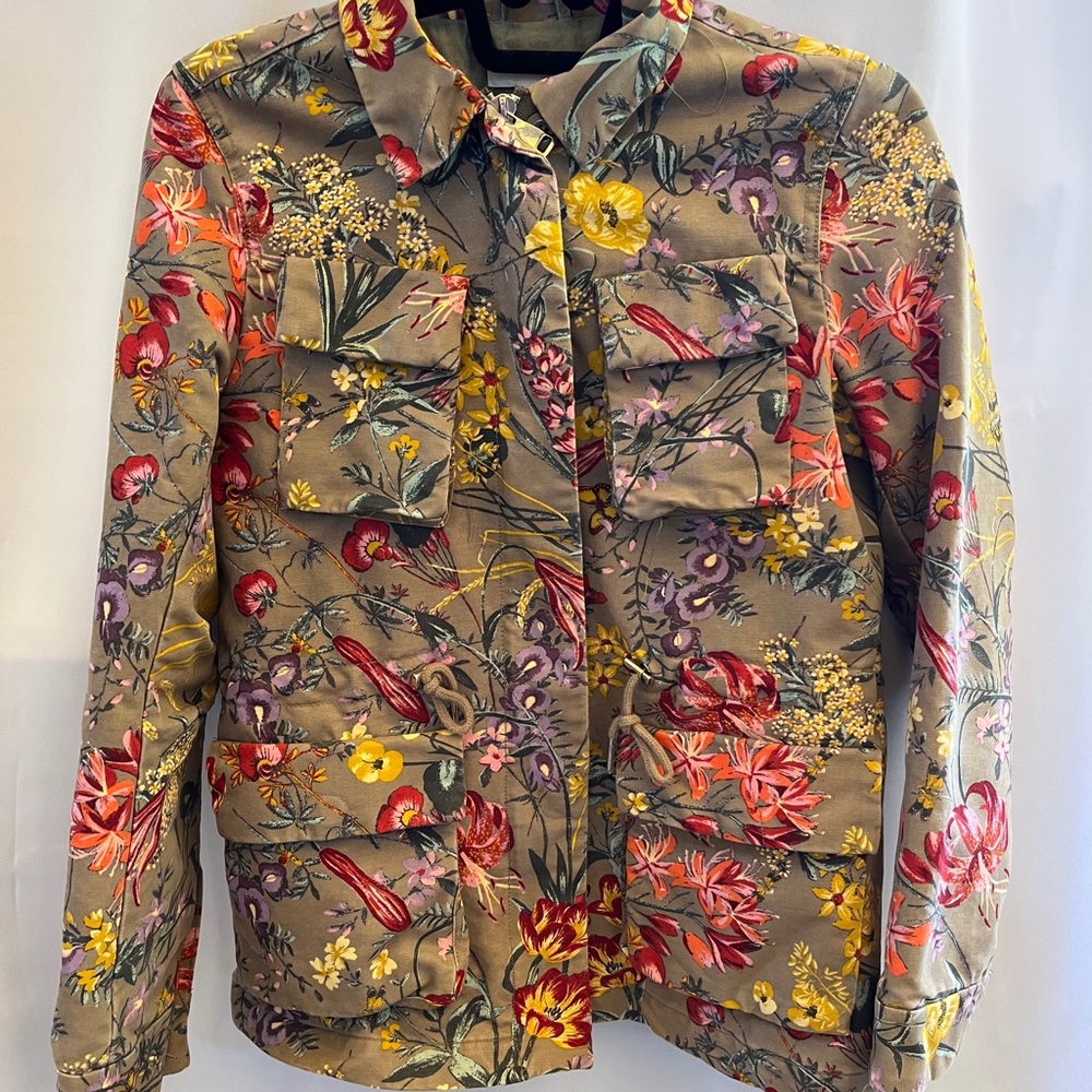 H&M+ Patterned Utility Jacket Size 4 Small Khaki Green Floral Cargo